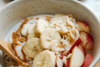 Cozy Maple Cinnamon Almond Overnight Oats