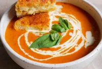 Ultimate Comfort: Roasted Tomato Soup with a Golden Cheese Toastie