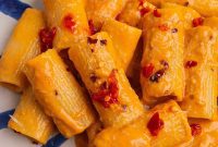 Golden Garlic Tomato Pasta
