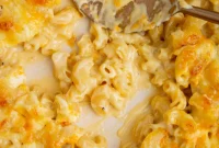 Aromatic Garlic Confit Baked Mac and Cheese