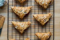 Simple Flaky PBJ Hand Pies
